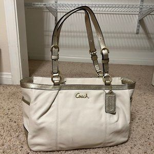 COACH Cream White/Metallic Gold Leather Gallery Lurex Tote